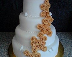 4 Tier Wedding Cake with Caramel Roses